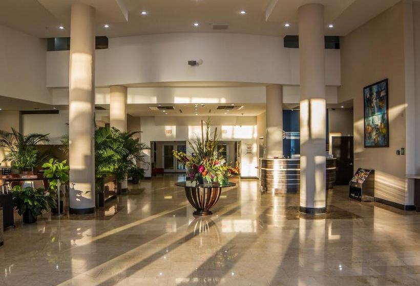 Hotel Nuvo Suites Miami Airport West/doral