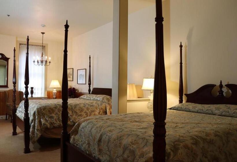 هتل The Gables At Stirling Guest