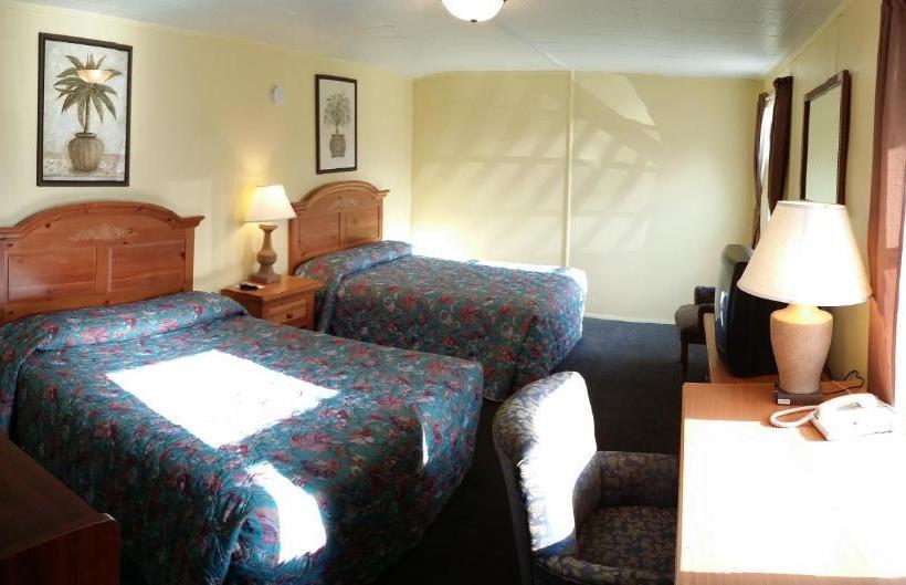 فندق على الطريق Rodeway Inn