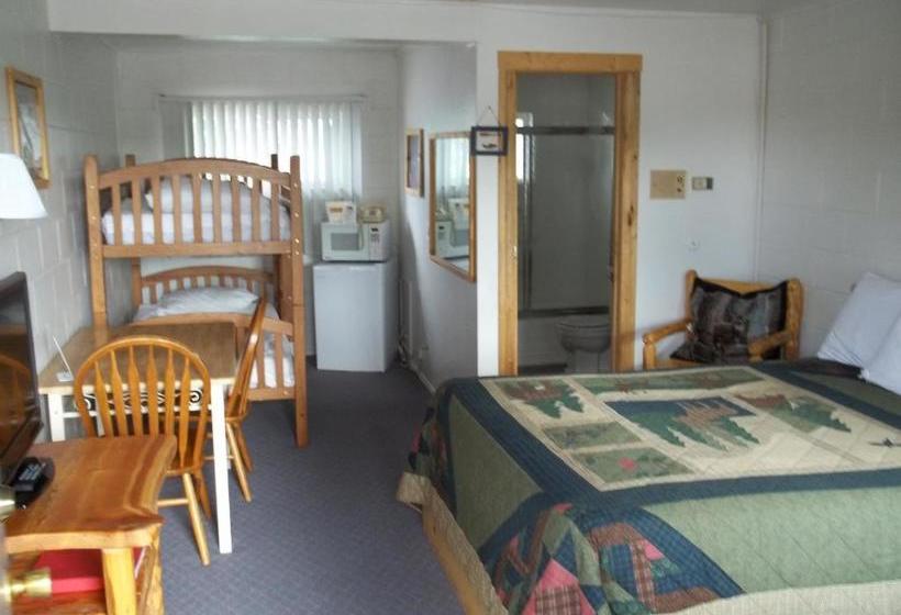 모텔 Budget Host Elk Antler Inn