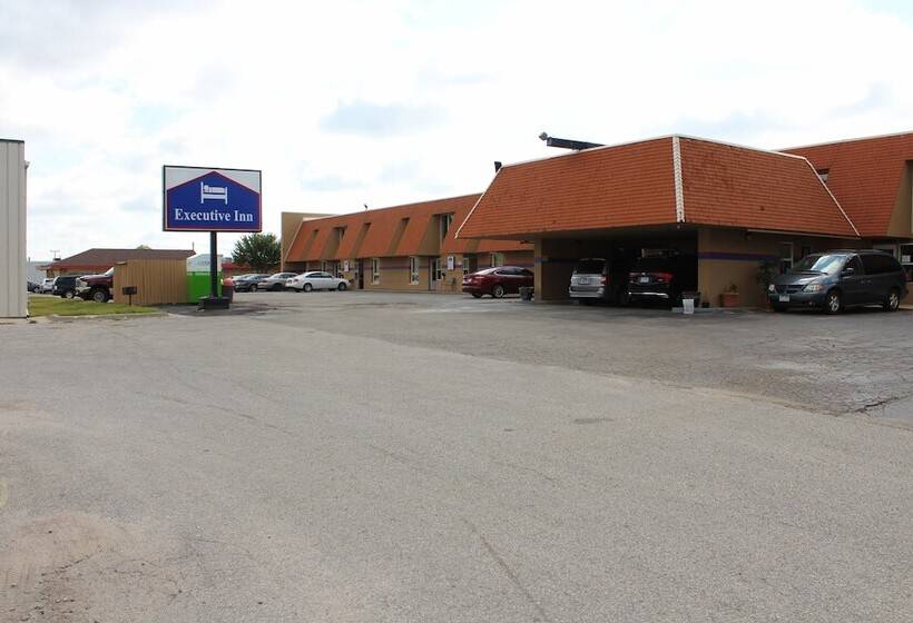 모텔 Executive Inn By Belvilla Owatonna Hwy 35