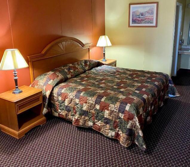 汽车旅馆  Plaza Inn Springfield
