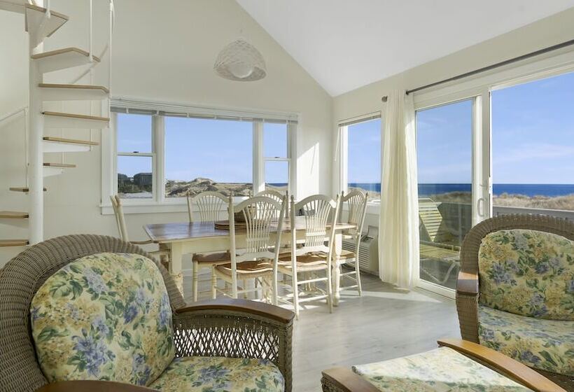 منتجع Windward Shores