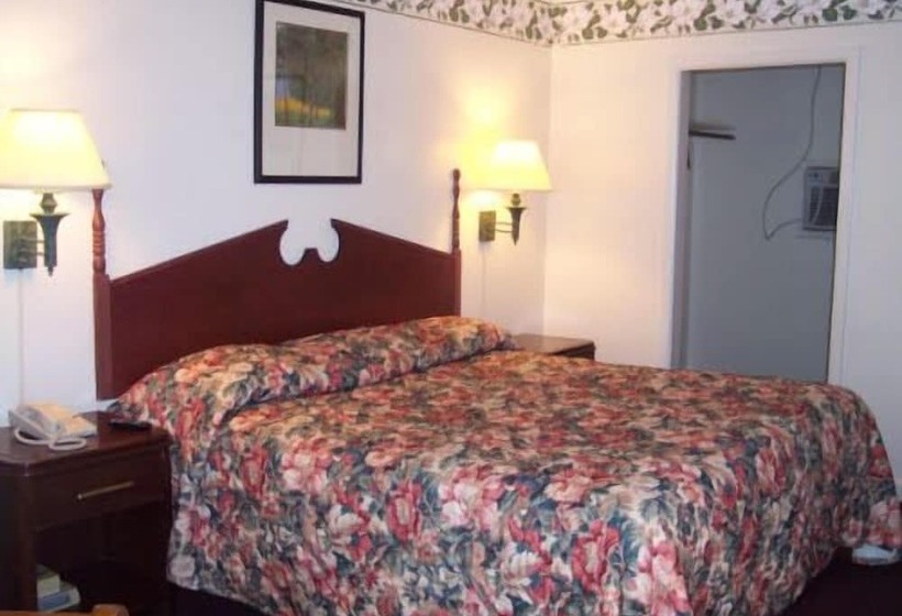 Shore Hills Motel