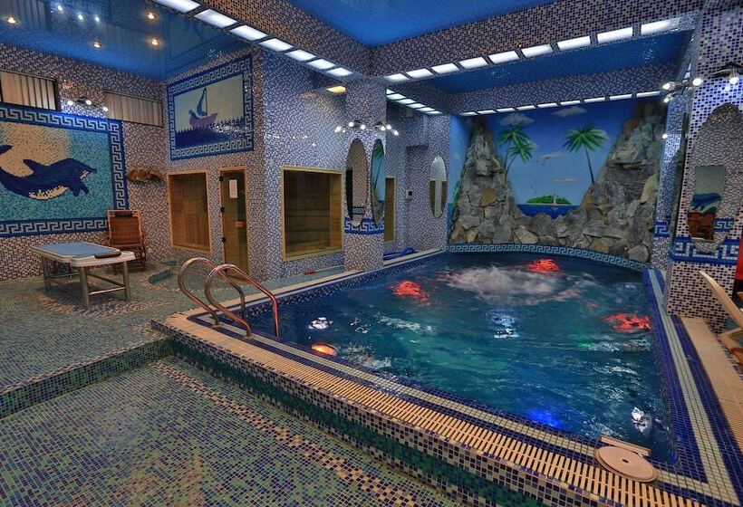 Hotel Almos