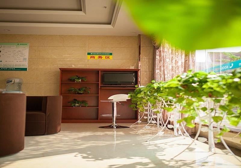 هتل Greentree Inn Anhui Wuhu Yinhunorthroad Fangte World Resort South Gate Business