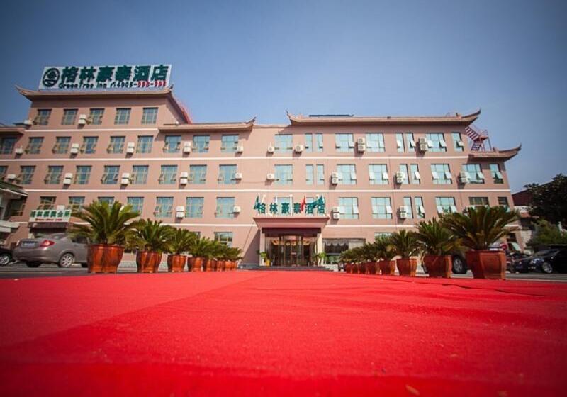 هتل Greentree Inn Anhui Wuhu Yinhunorthroad Fangte World Resort South Gate Business