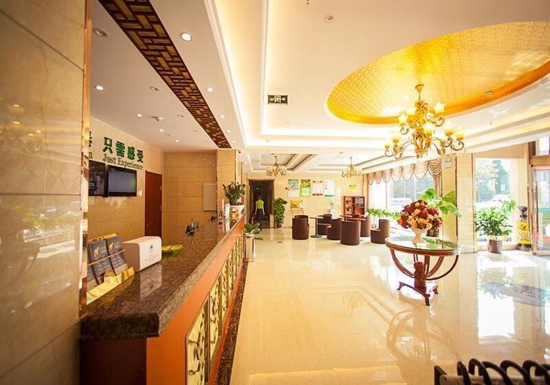 هتل Greentree Inn Anhui Wuhu Yinhunorthroad Fangte World Resort South Gate Business