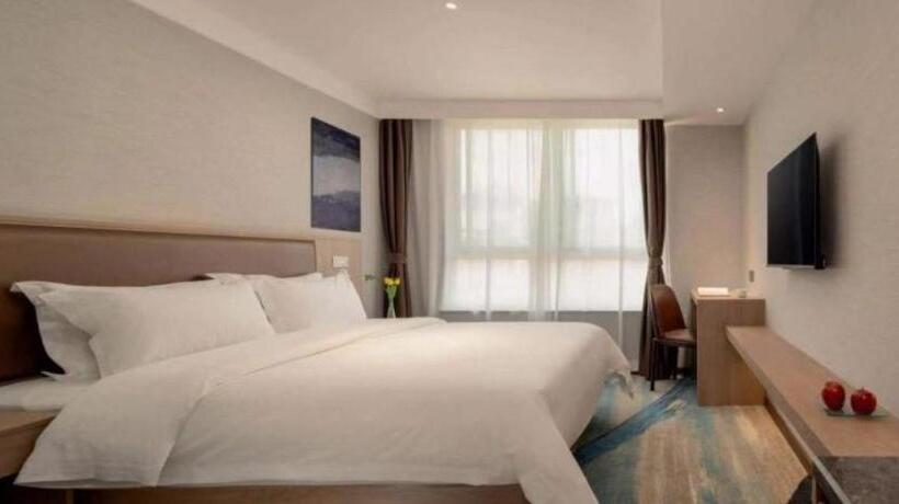 هتل Greentree Inn Ganzhou Sankang Temple Darunfa Express