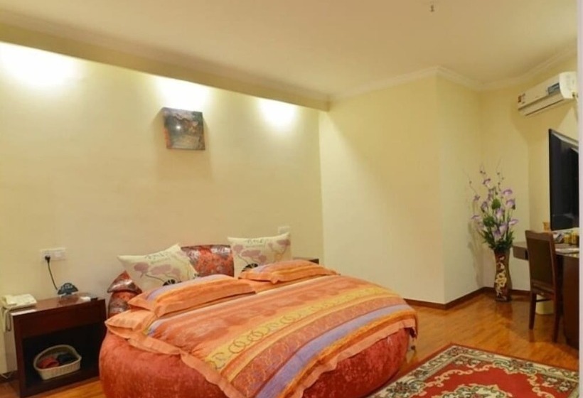 ホテル Greentree Inn Jiangsu Wuxi Dongting Leather City Express