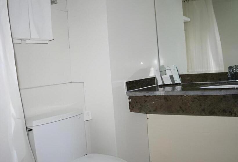 호텔 Greentree Inn Jiuquan Century Plaza