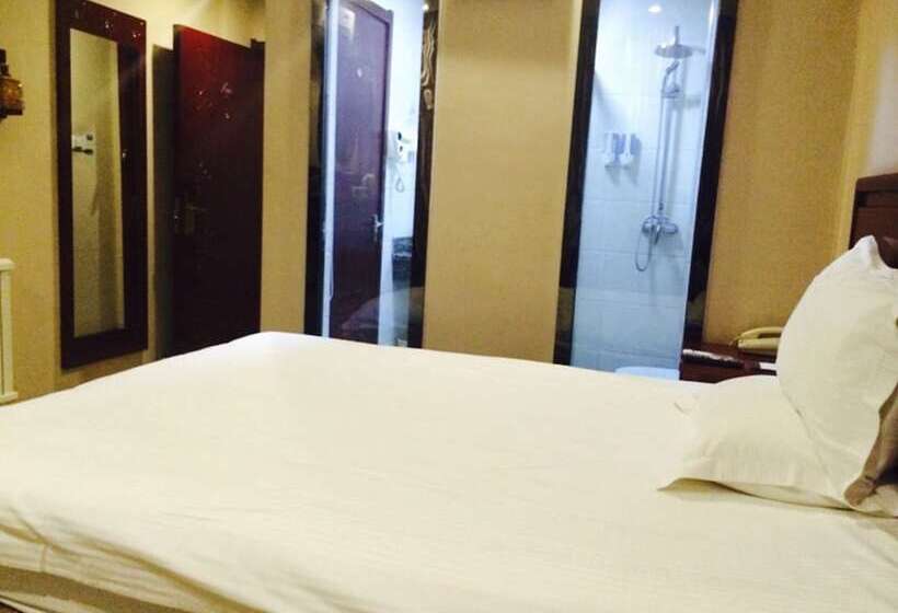 酒店 Greentree Inn Puyang Pushang Huanghe Road