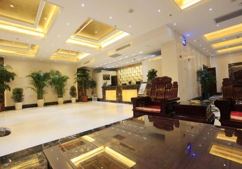 Отель Greentree Inn Shandong North Weihai Station North International Bathing Beach Business