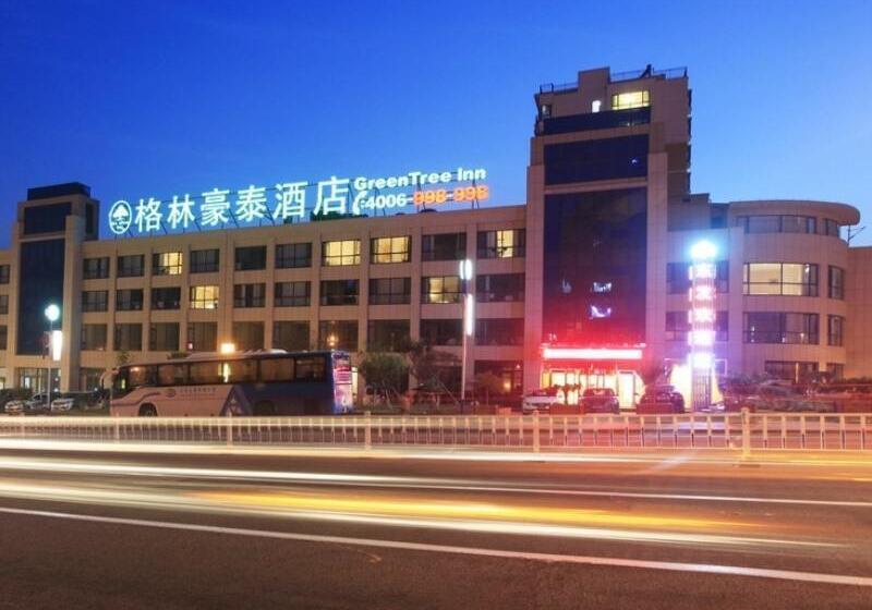 Отель Greentree Inn Shandong North Weihai Station North International Bathing Beach Business