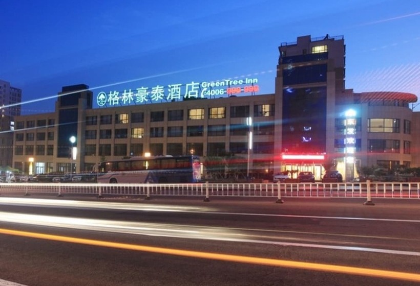Отель Greentree Inn Shandong North Weihai Station North International Bathing Beach Business