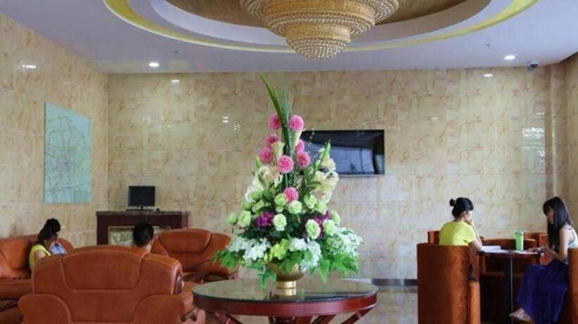 هتل Greentree Inn Shanghai Baoshan Yanghang Shuichan Road