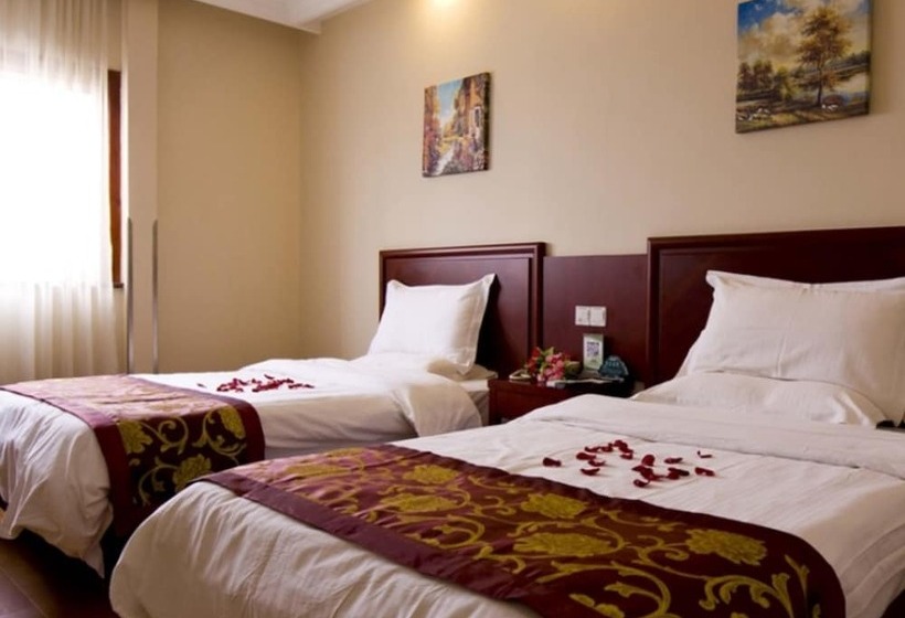 هتل Greentree Inn Shanghai  Hongqiao Hub Convention Center Jinghua Road Shell