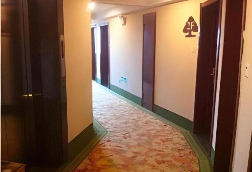בית מלון כפרי Greentree Inn Jiaxing Tongxiang Tudian Express