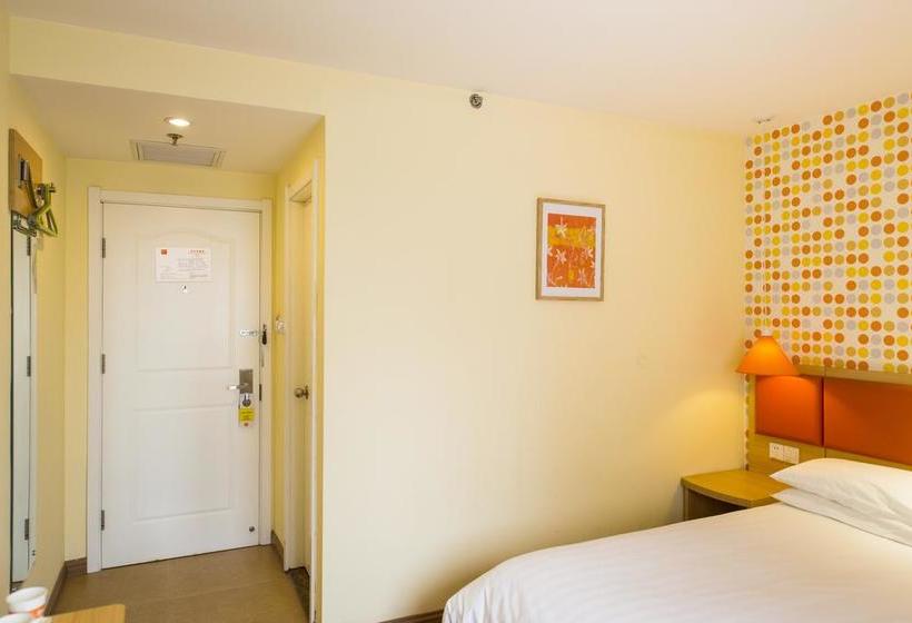 호텔 Home Inn Xi An Ximenwai No. 1 High School