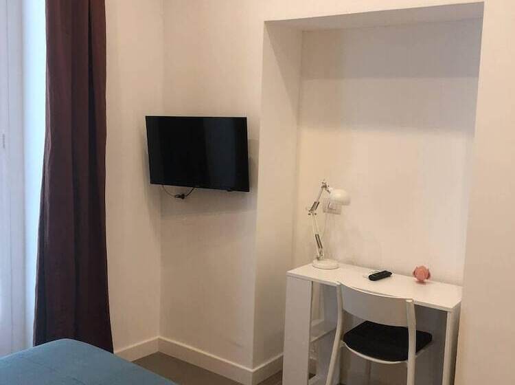 Bed and Breakfast Mini Apartment With Bathroom And Kitchen For Exclusive Use