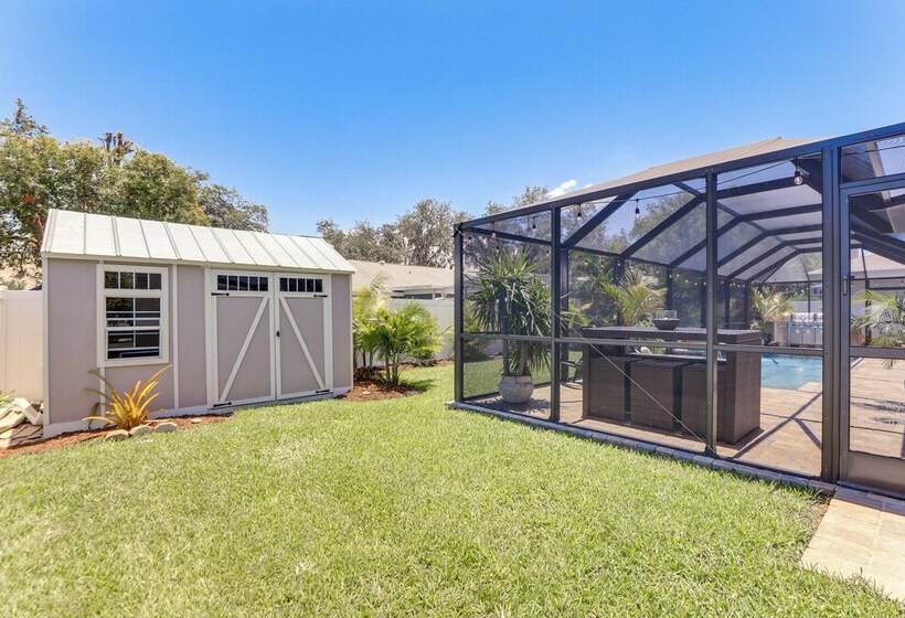 Dog Friendly Bradenton House W/ Pool & Game Room!