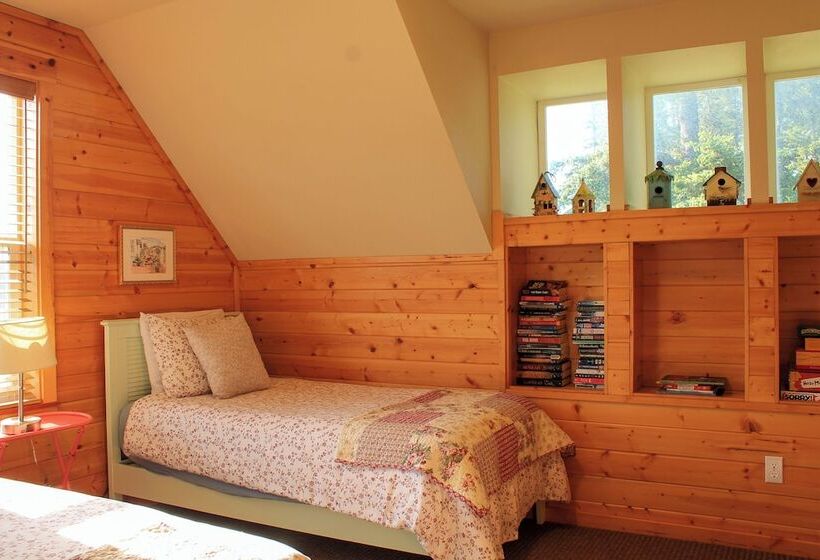 فندق فئة نجمة واحدة Pebble Cove Farm