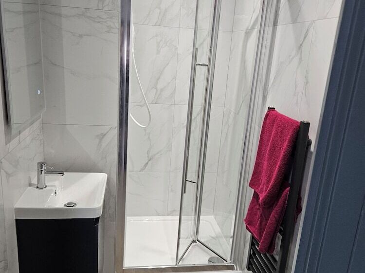 فندق Don Valley Apartments