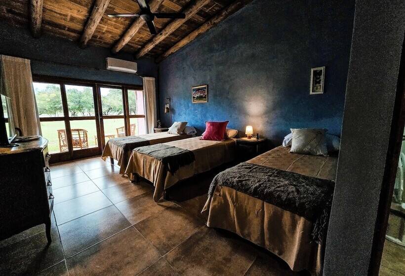 فندق Posada Mbarete
