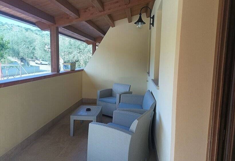 فندق ريفى Agriturismo Le Campanelle