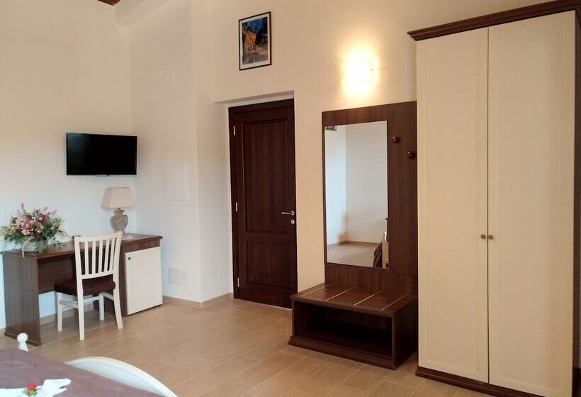 فندق ريفى Agriturismo Le Campanelle