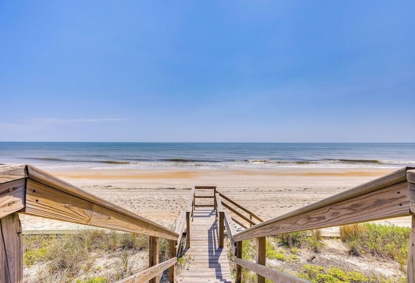 Oceanfront Ponte Vedra Beach Home W/ Deck & Views!