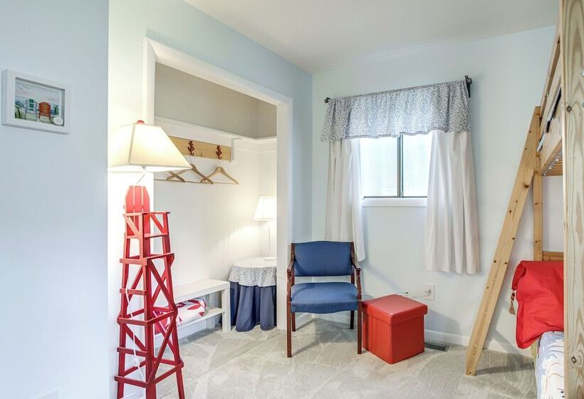 Charming Ocean Pines Home   9 Mi To Beach!
