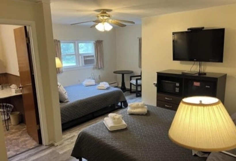 Colton Point Motel