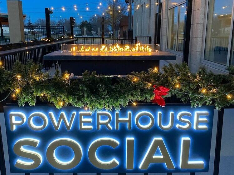 فندق Powerhouse On Broadway