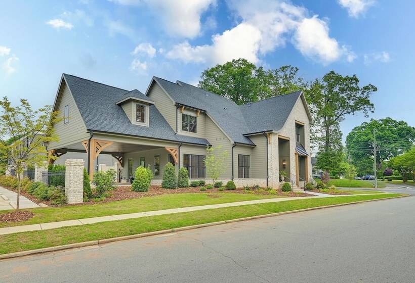 Idyllic Belmont Home < 1 Mi To Historic District!