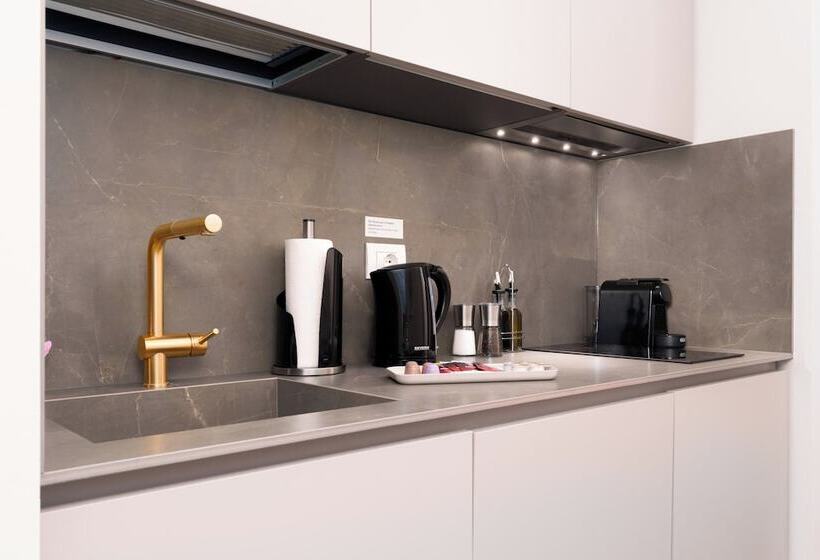 Limehome Lecce Palazzo Bn