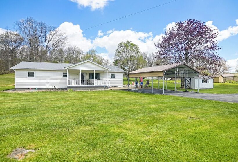 Pet Friendly West Virginia Home   Patio & Fire Pit