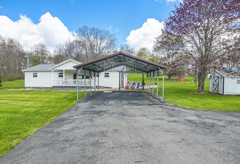 Pet Friendly West Virginia Home   Patio & Fire Pit