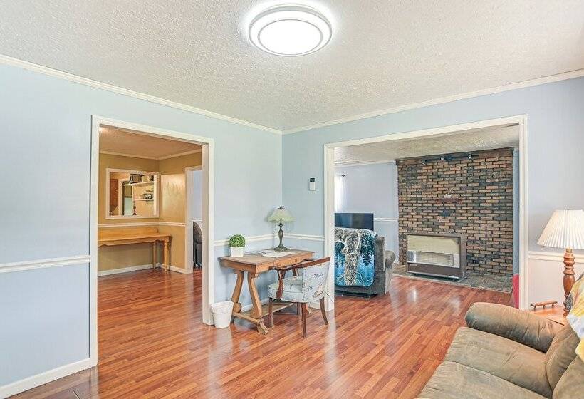 Pet Friendly West Virginia Home   Patio & Fire Pit