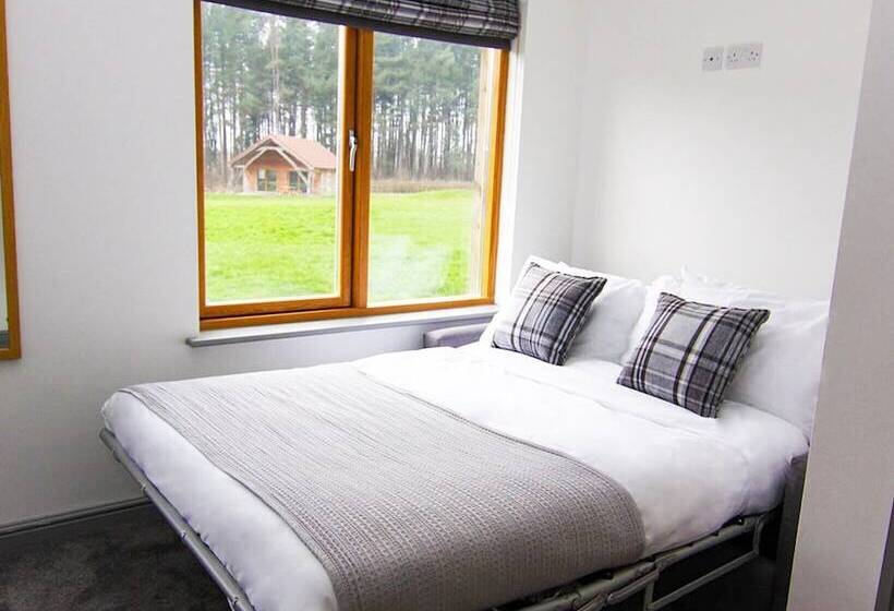 אתר נופש Hay S Wood Retreat