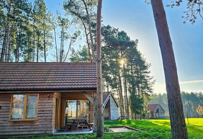 אתר נופש Hay S Wood Retreat