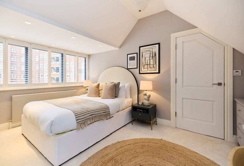 The Regent S Park Scenery   Spacious 3bdr House W/ Garden And Study Room