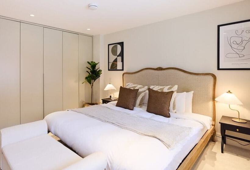 The Regent S Park Scenery   Spacious 3bdr House W/ Garden And Study Room