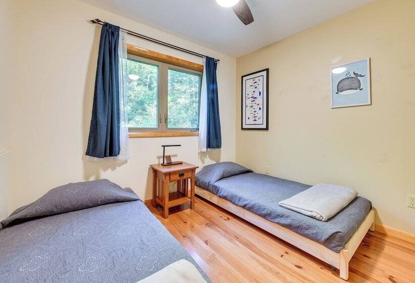 Waterfront Lancaster Cabin ~ 10 Mi To Kilmarnock!