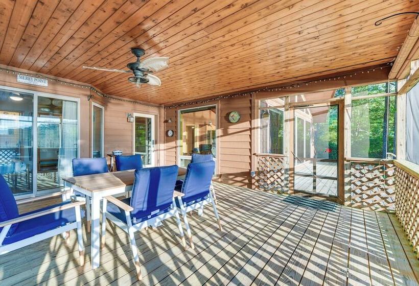 Waterfront Lancaster Cabin ~ 10 Mi To Kilmarnock!