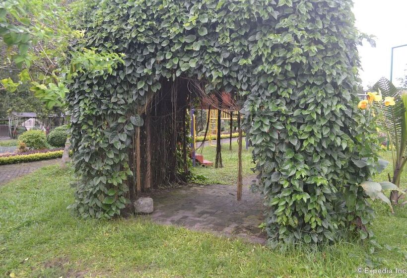 Dolores Farm Resort