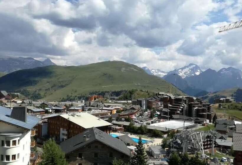 호텔 Hôtel Les Cimes