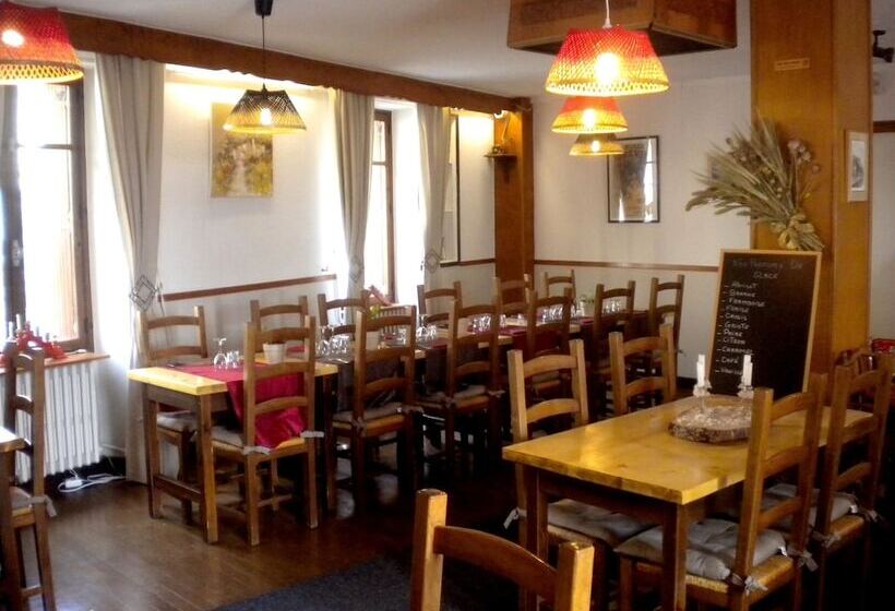 호텔 Hôtel Les Cimes