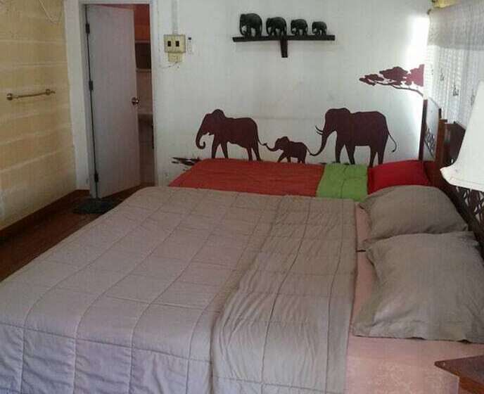 ホテル Innlhong Home Lampang