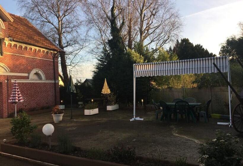 ホテル Le Chef Des Champs